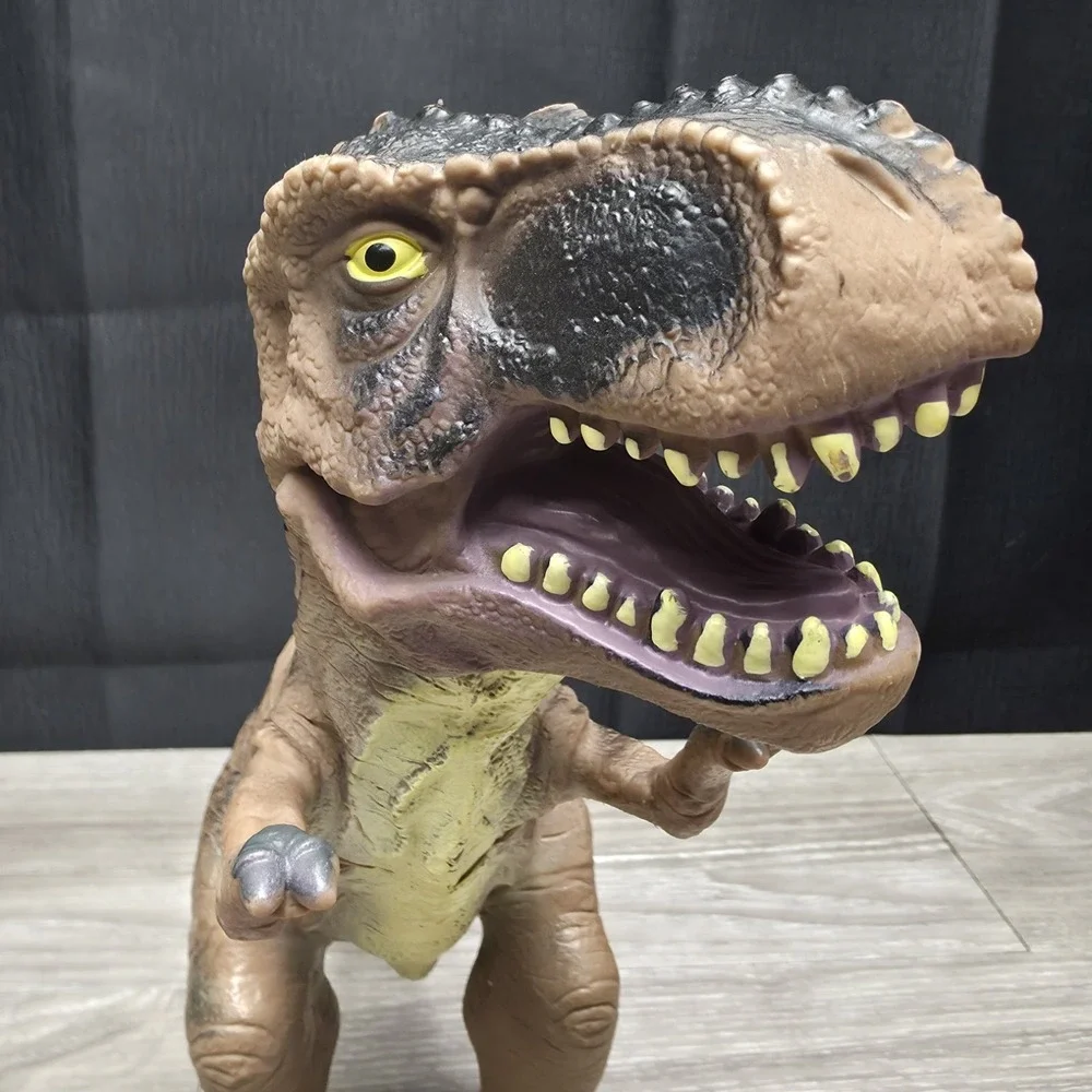 Vintage Toy Dinosaur Tyrannosaurus Rex‎ 2011 Rubber Figure Collectible 13